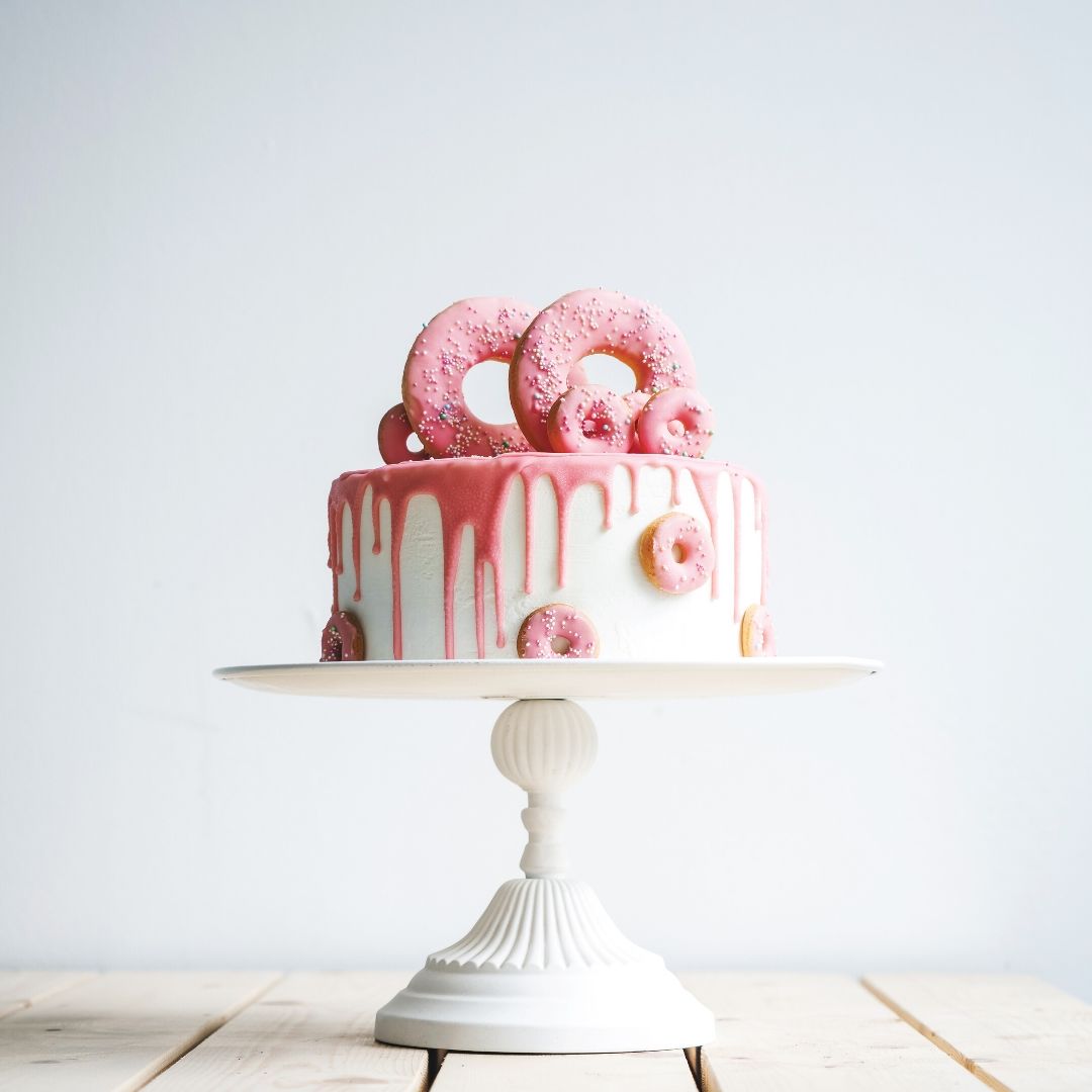 Do you want to know how to choose the perfect wedding cake?